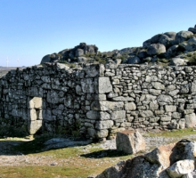 Muralha das Portas